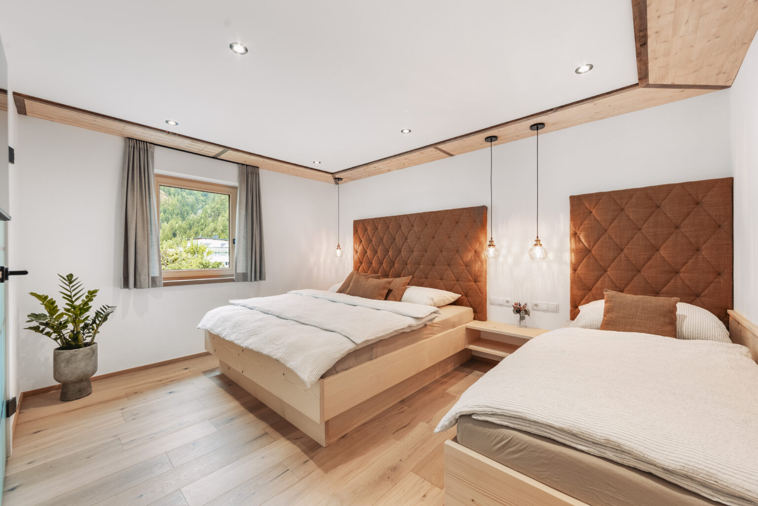 Dreibetbettzimmer - Apartmenthaus in Umhausen - Chalet Midl
